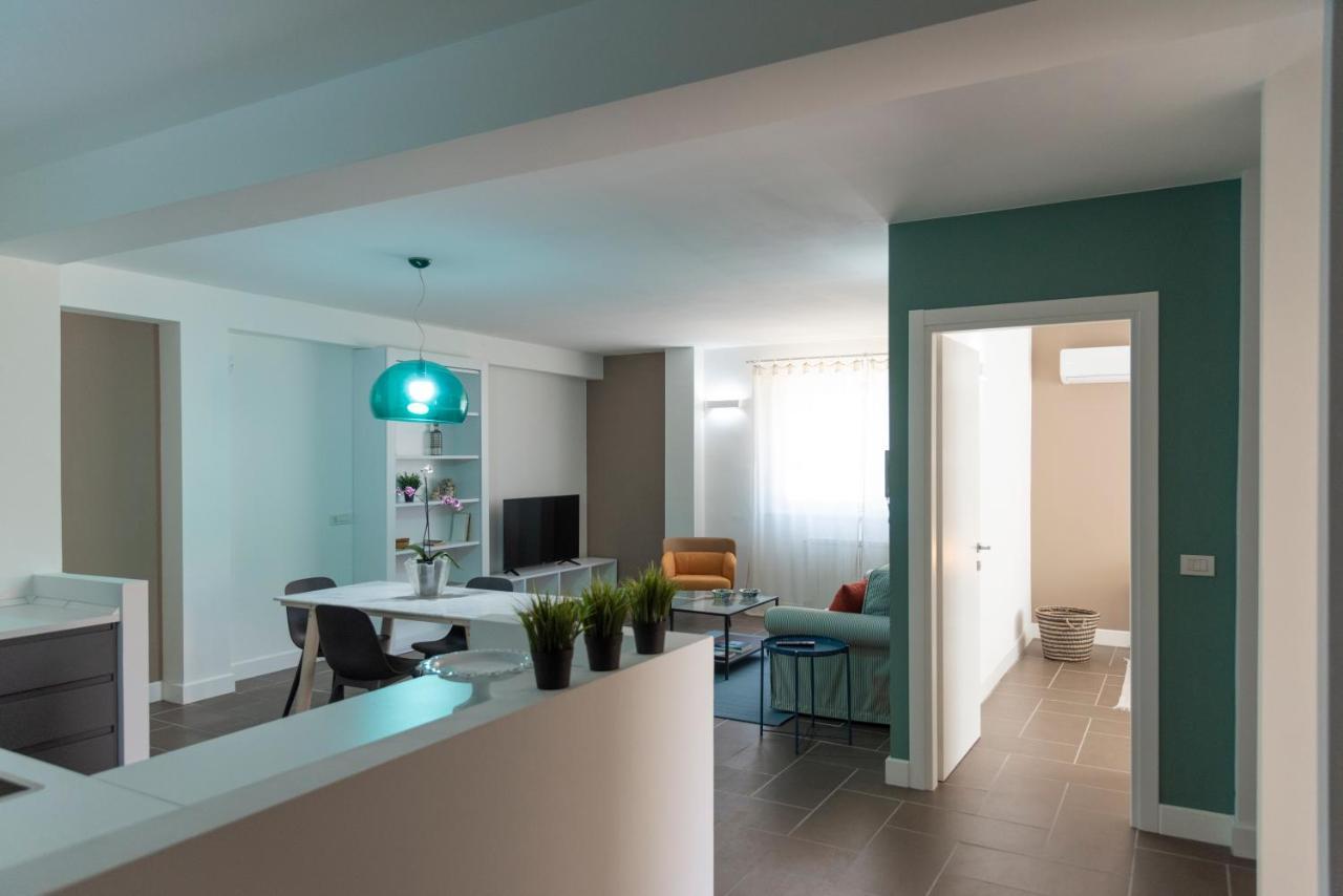 Stardust Guesthouse Augusta Ngoại thất bức ảnh