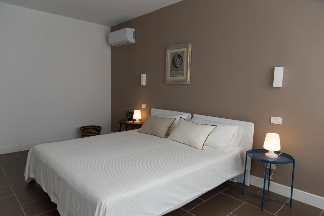 Stardust Guesthouse Augusta Ngoại thất bức ảnh